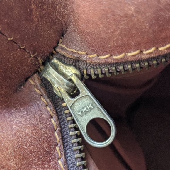 Handbag by I Medici Firenze Made In Italy - Picture 8 of 17